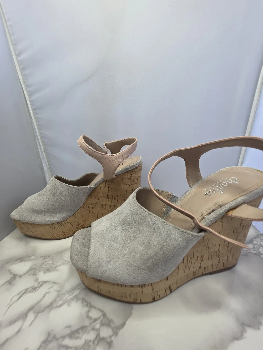 Charles by Charles David Dory platform wedge 7.5